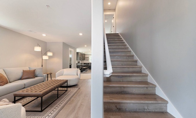Lake Leelanau Condominio | 🌲 The Birches ➠ Luxury Condotel in Downtown Lake Leelanau | U2