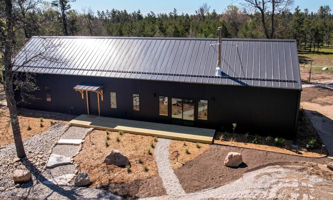 Crawford County Casa | The Black Barn - Modern Scandinavian Home