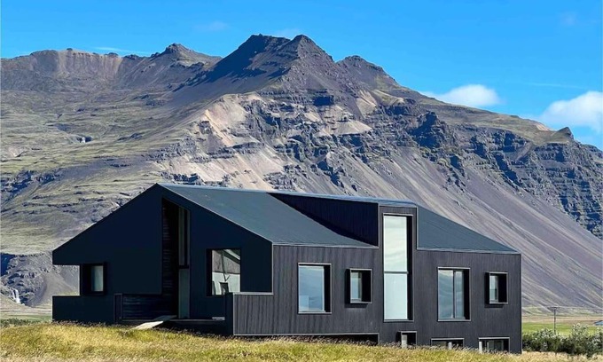 Hornafjörður Apartamento | The Blackhouse