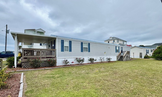 North Topsail Beach Casa | The Blue Top Stop in North Topsail Beach