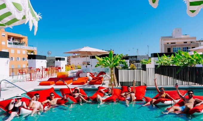 Foners Hostal | The Boc Hostels - City