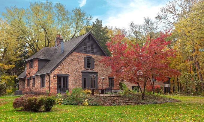 Michigan City Hotel | The Brewery Lodge Hotel