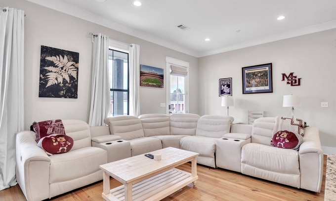 Starkville Casa | The Brookside Stay by OneHometown Getaways