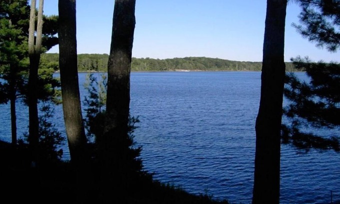 Stone Lake Casa | The Cabin at Double Eagle - A large home on beautiful Stone Lake!