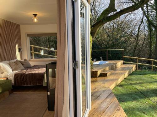 Michelmersh Casa | The Cabin in the Woods