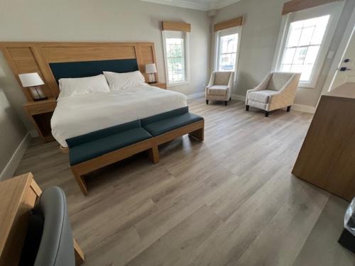 Silver Beach Hotel | The Cape Club Golf Resort - Brand New!