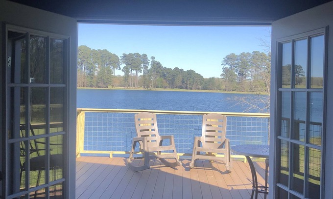 Benton Casa | The Casita at Anderson Lake