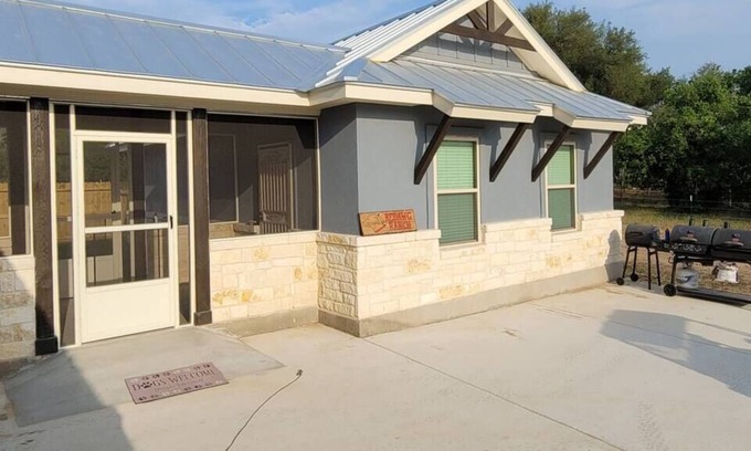 Sutherland Springs Apartamento | The casita @ Redawg Ranch