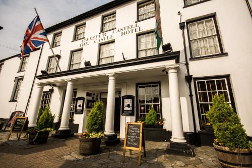 Llandovery Hotel | The Castle Hotel