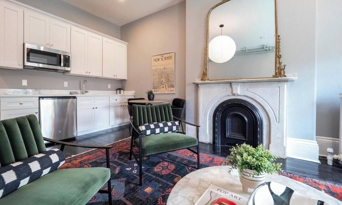 South End Apartamento | The Chester: Modern Luxury, Historic Charm
