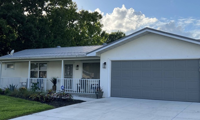 Fruitville Casa | The Coconut House, Sarasota