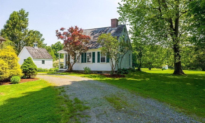 Rogers Cabaña | The Cottage at Golden Hill Farm