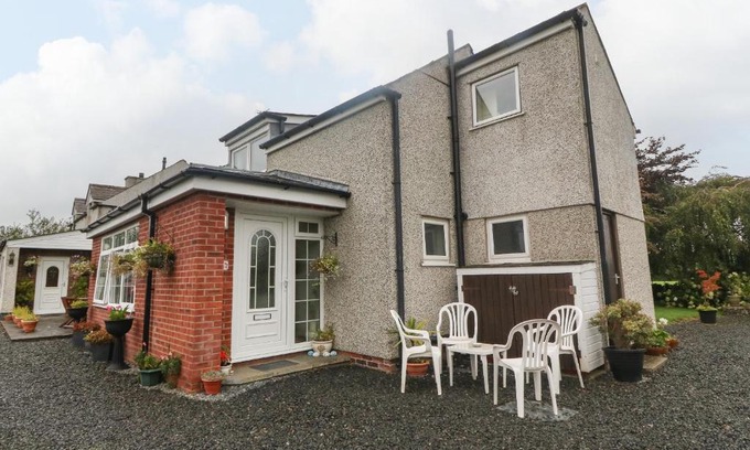 Llanfairpwllgwyngyll Casa | The Cottage at Ty Newydd