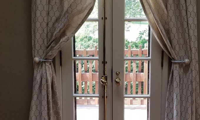 Front Royal Casa | The Cottage