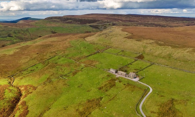 Buxton Cabaña | The Cottages Collection at Blackclough Farm
