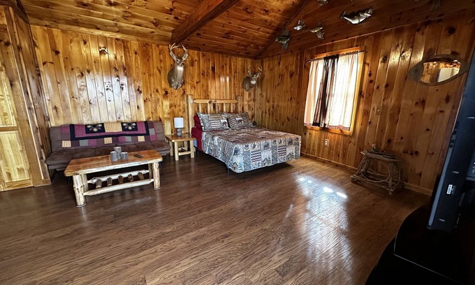 Wellington Cabina | The Cozy Den