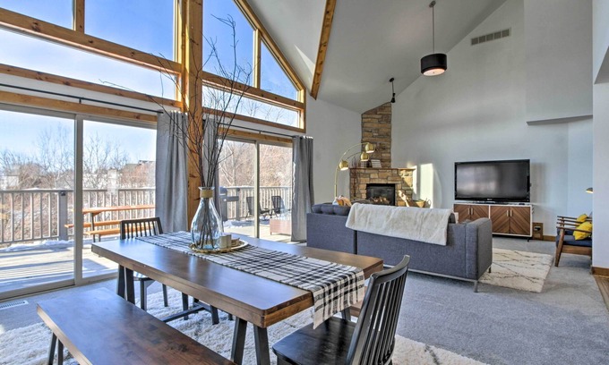 The Galena Territory Villa | The Craftsman; Large, boutique Galena retreat