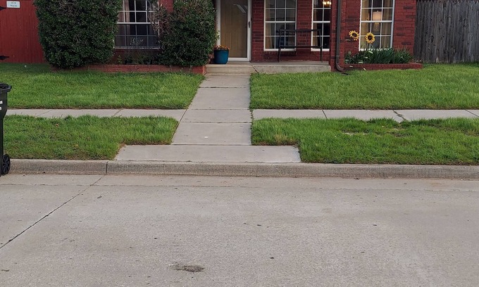 Moore Casa | The "Delightful Gathering" 3 King beds, kids room, 3 bathrooms, spacious!