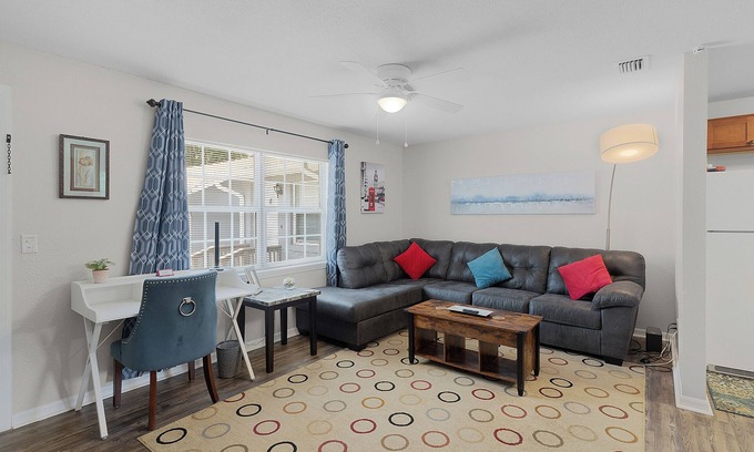 Ocala Apartamento | The Downtown Retreat Five