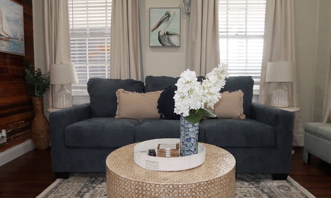 Meadows Condominio | The Elizabeth Suite | 1 bed, 1 bath w/shared pool