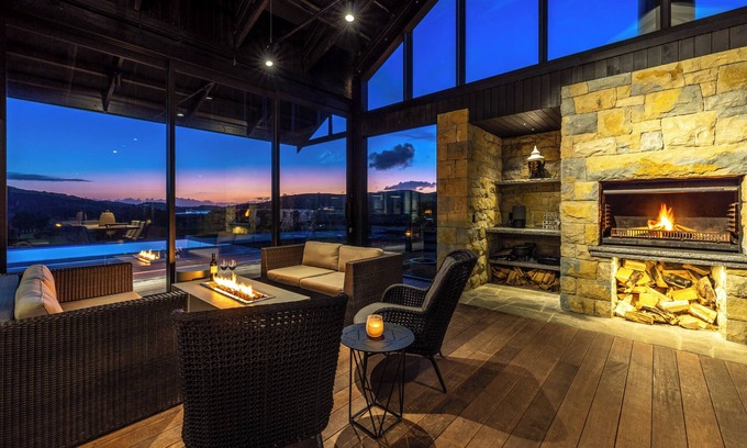 Onetangi Casa | THE Fairways - Coast & Country