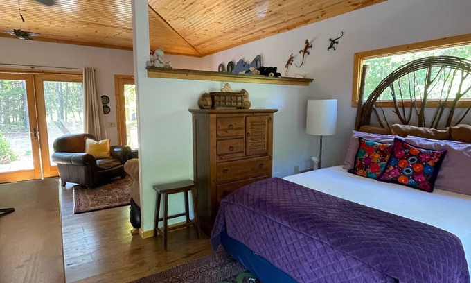 Eureka Springs Casa | Fairy Hut, reserva 3 noches, obtén la 4ta noche GRATIS