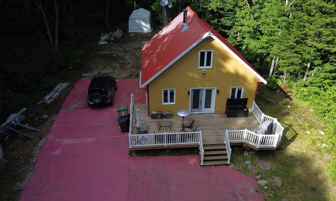 Saint-Raymond Chalet De Esquí | The flat rock