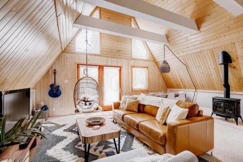Blue River Casa | The Fox A-Frame - An Intimate Mountain Retreat