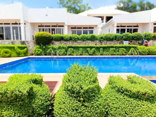 Lazi Complejo | The Gabayan Riviera