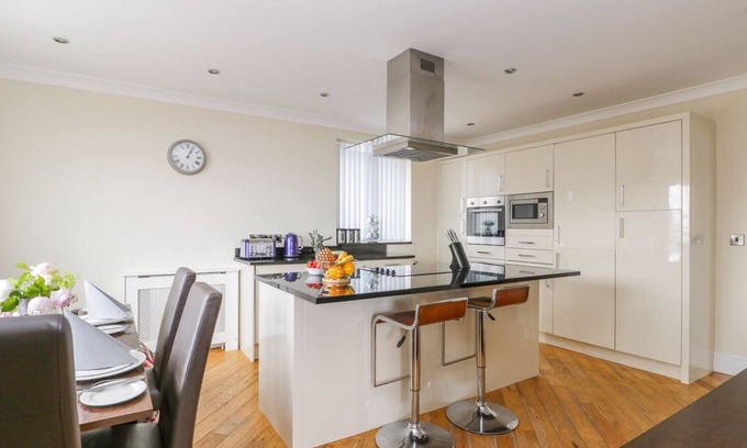 Bridlington Old Town Casa | The Gansey Girl