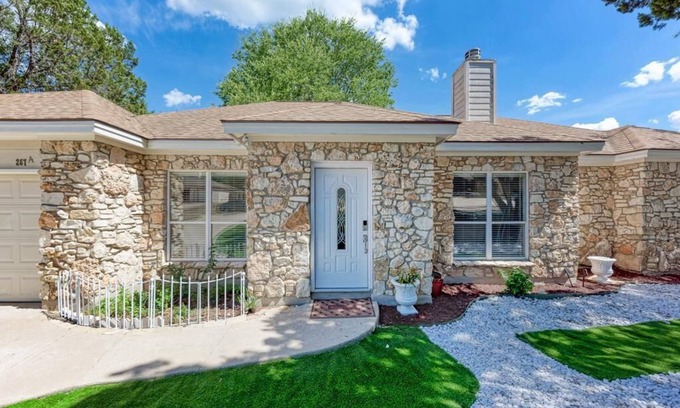 Lakeway Casa | The Garden House ~ Retreat ~ Relaxation