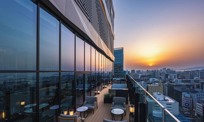 Tenjin Hotel | THE GATE HOTEL FUKUOKA by HULIC