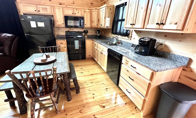 Unaka Chalet De Esquí | The Gathering Place