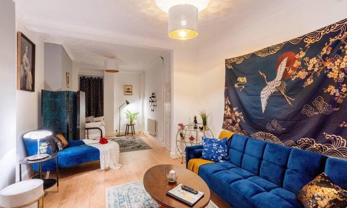 Grangetown Casa | The Gatsby - Beautiful Spacious Central House