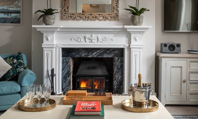 Combe Martin Casa | The Georgian House - sleeps 9 guests in 5 bedrooms