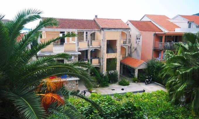 Velji Vinogradi Apartamento | The Gigović family wishes you a warm welcome
