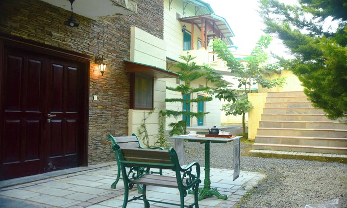 Kaul Complejo | The GlenBrook Estate