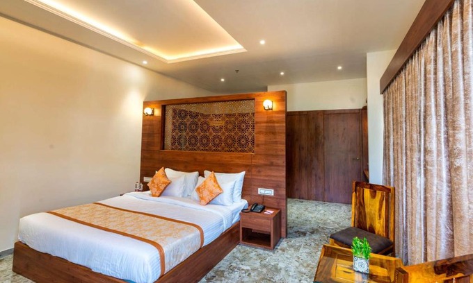 Udaipur Hotel | The Grand Fateh