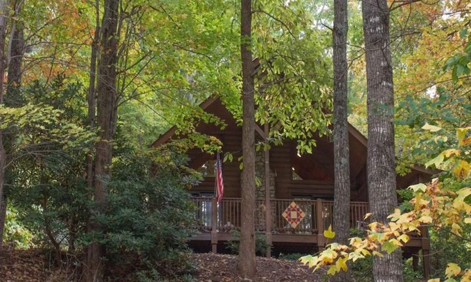 West Jefferson Cabina | The Great Escape