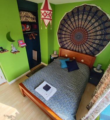 Roscoe Casa | The Green Room Homestay
