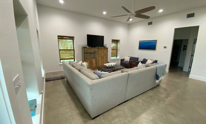 Port O Connor Casa | THE GULL in POC - Pets ok with extra cost