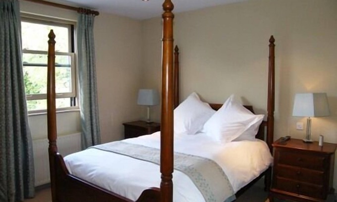 Hawkley Hotel | The Hawkley Inn