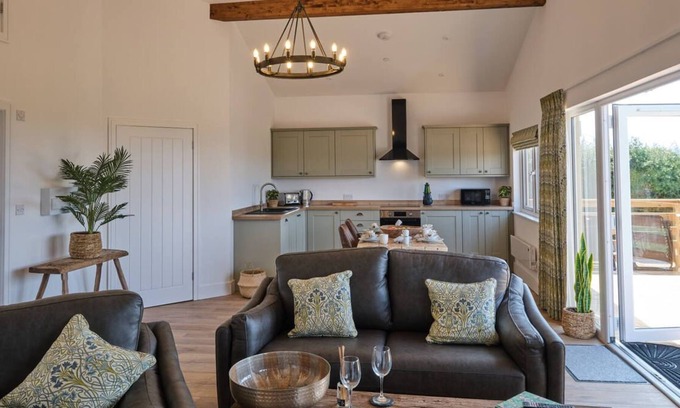 Monknash Chalet De Esquí | The Heritage Retreat