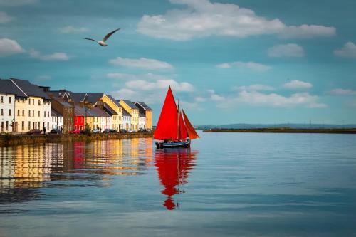 Galway City Centre Casa | The Herons Rest Townhouse B&B