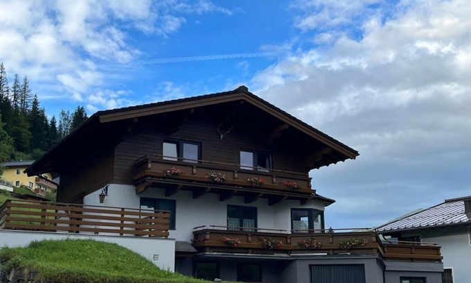 Dienten am Hochkoenig Apartamento | The Hochkönig view - apartment/apartment, shower, toilet, 2 bedrooms