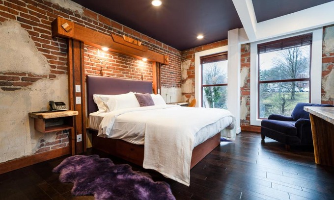 Boone Hotel | The Horton Hotel