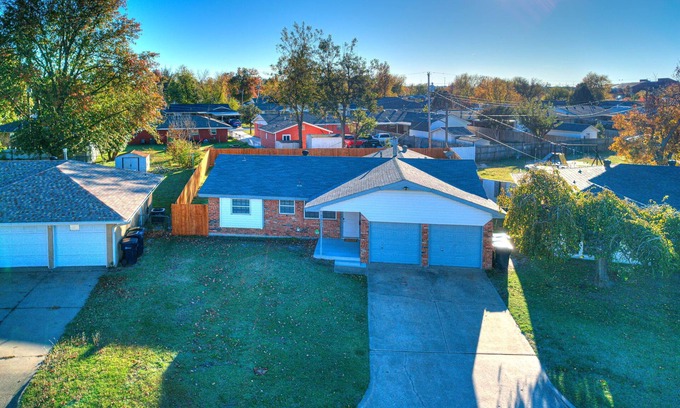 South Oklahoma City Casa | The House of Cards