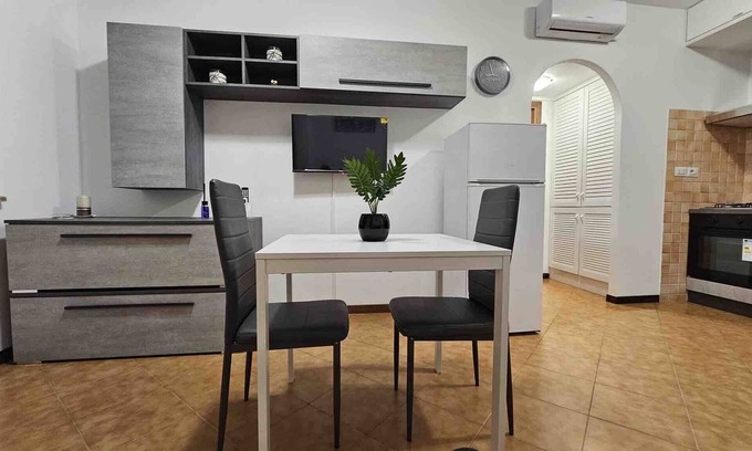 Torre Angela Apartamento | The House Of Sofia Rome