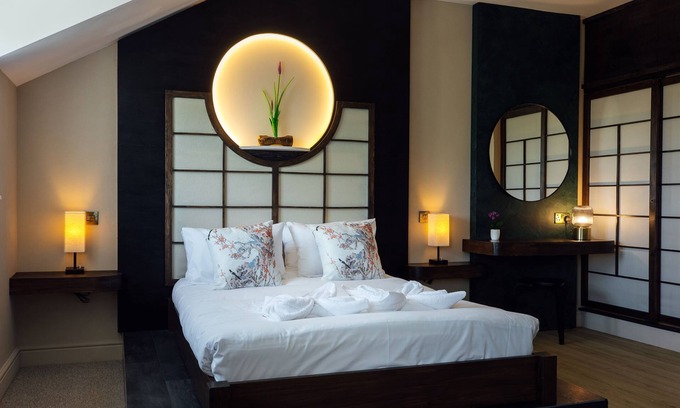 Saundersfoot Casa | The Imperial Dragon Hotel