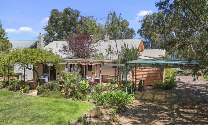 Port Willunga Casa | The Inn Between by Wine Coast Holidays